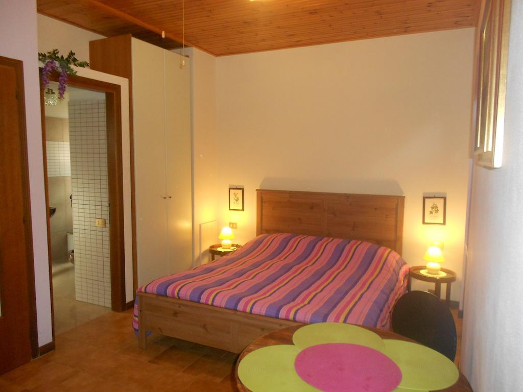 I Vigneti Bed & Breakfast Salionze Rum bild